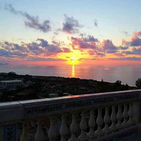 Casa Vacanze Fede Santo Stefano di Camastra Bagian luar foto