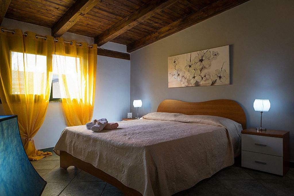 Casa Vacanze Fede Santo Stefano di Camastra Bagian luar foto