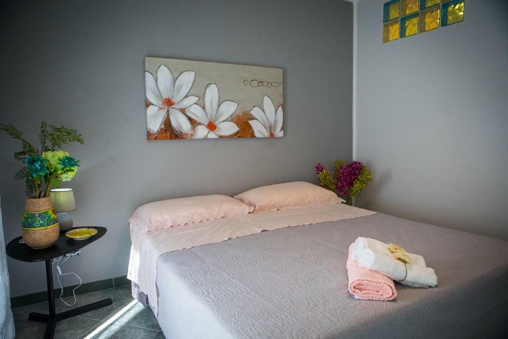 Casa Vacanze Fede Santo Stefano di Camastra Bagian luar foto